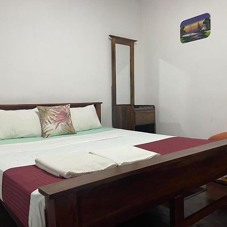 Lake Classical Guest House Kandy Exteriér fotografie